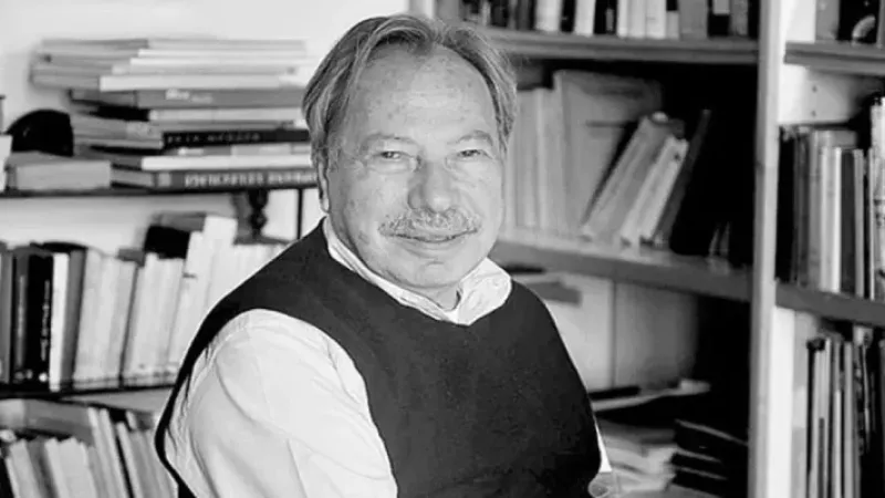 Edebiyat dünyası yasta: Ünlü yazar hayatını kaybetti!