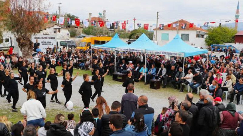 Balıkçı köyü Serçin'de Bafa Gölü Yılan Balığı Festivali