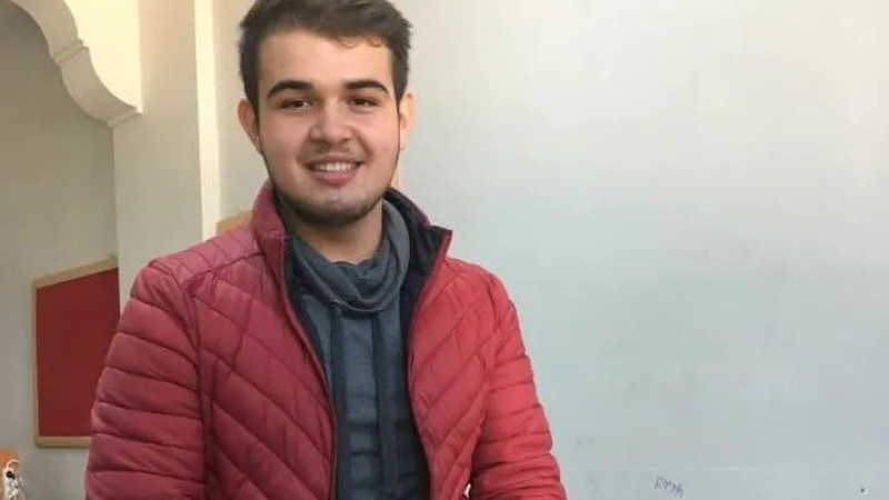 Başından silahla vurulmuş halde bulundu