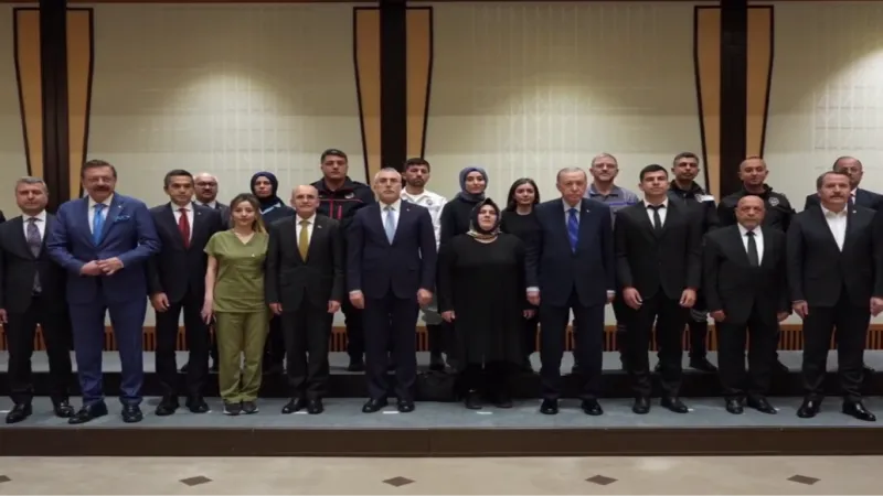 Cumhurbaşkanı Erdoğan, emek temsilcileriyle buluştu