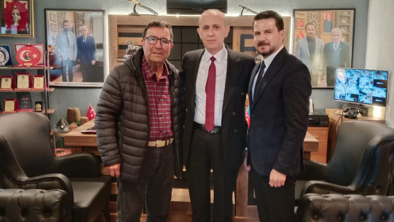 EMRAH IRSIK’TAN MERKEZ CAMİİ’NDE İFTAR HAYRI