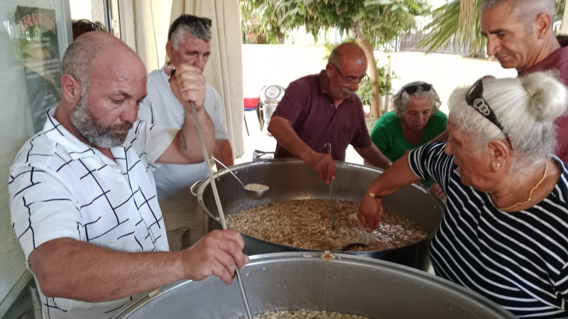 Didim'de Aşure Kazanında Anadolu'nun Kardeşliği Kaynadı