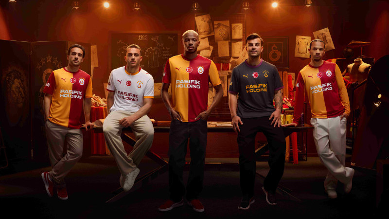 Video Haber: İşte Galatasaray’ın Yeni Sezon Formaları