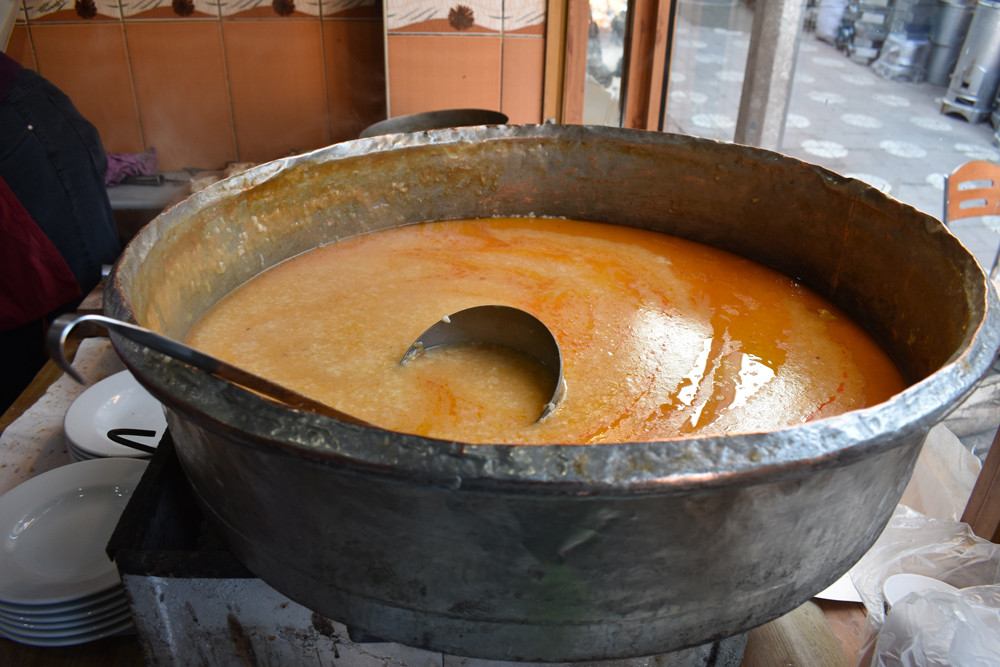 Tire Pazarı (Fotoğraflar: Mehmet Sarışın)