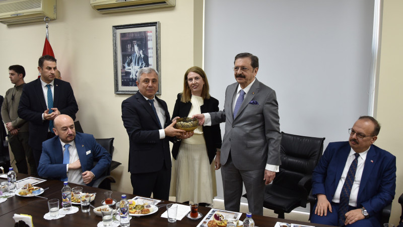 Hisarcıklıoğlu Didim Ticaret Odası’nı Ziyaret Etti