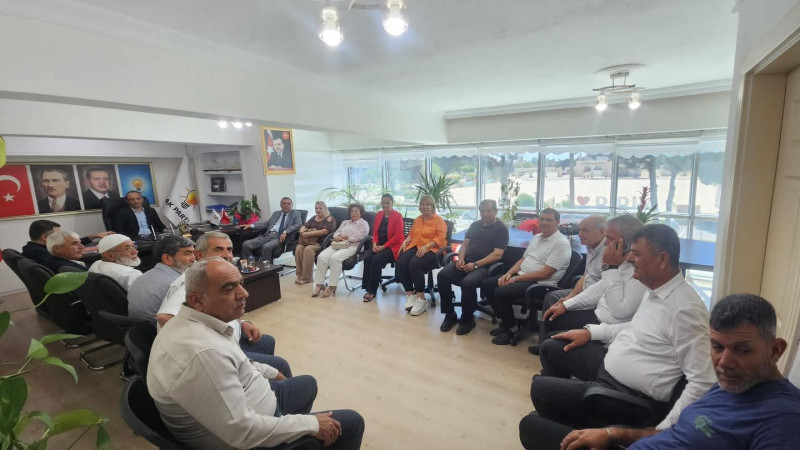 AK Parti Didim Teşkilatı Bayramlaşmada Bir Araya Geldi